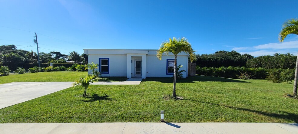 Building Photo - 1335 Churchill Rd