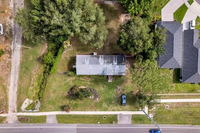Building Photo - 11466 Rhodine Rd