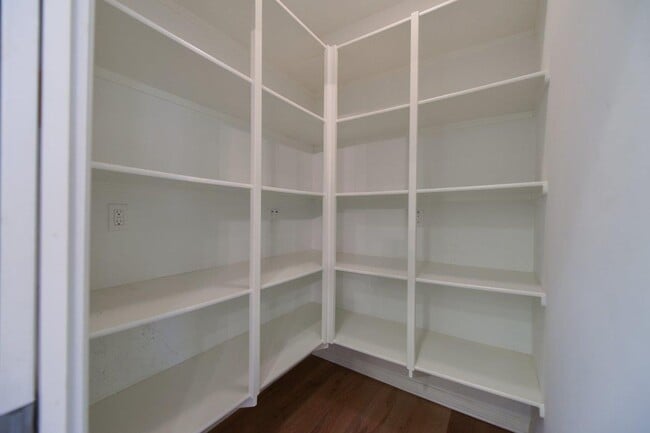 Building Photo - 3b/2.5b Cypress Village Irvine House for rent