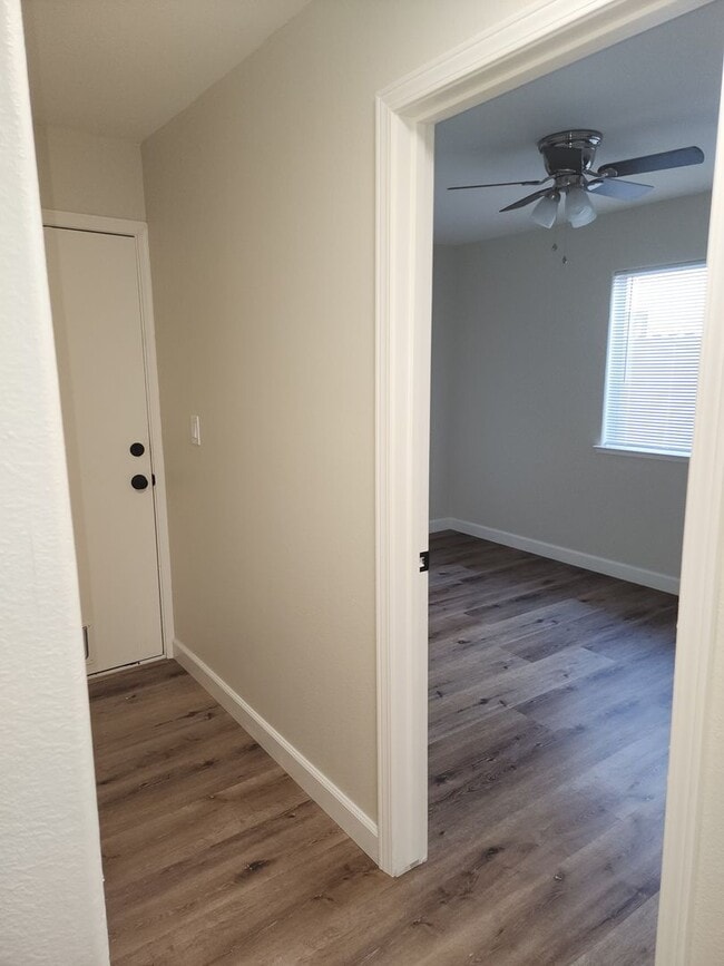 Building Photo - Salida 3 bedroom 2 bathroom