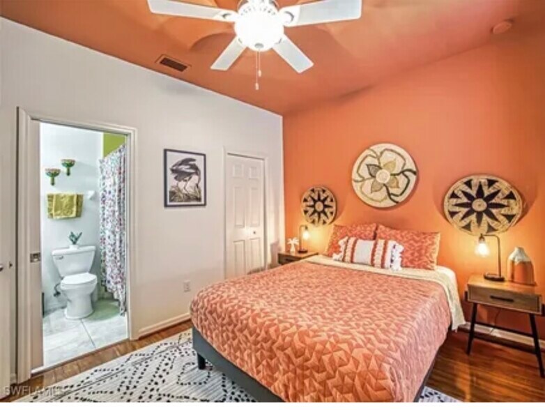 2nd Bedroom/ Queen - 15034 Sea Crest Blvd