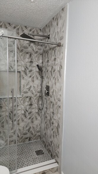 2nd bath remodeled - 13 Empress Ln