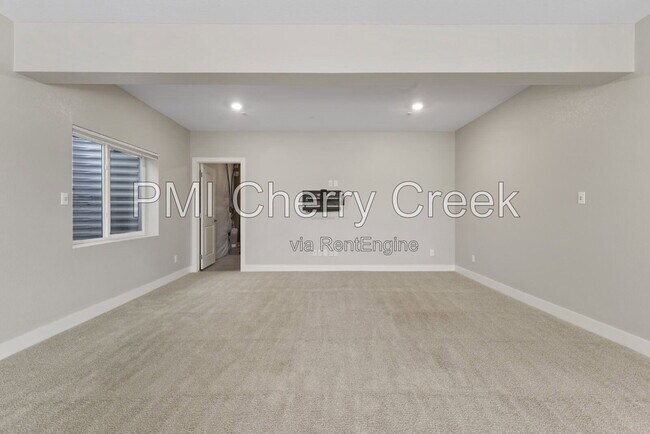 Building Photo - 21294 E Stanford Dr