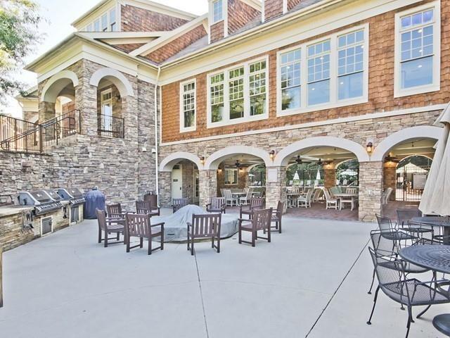 Building Photo - 200 River Vista Drive