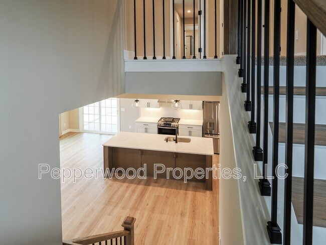 Building Photo - 7204 Red Cedar Trl