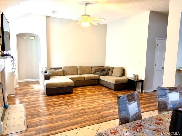 Building Photo - 9213 Silverberry Ct