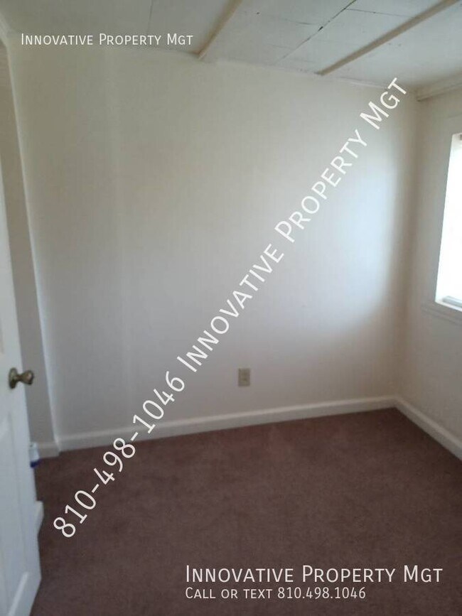 Building Photo - 3090 Kettering Heights