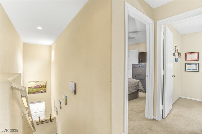 Building Photo - 10742 Leatherstocking Ave