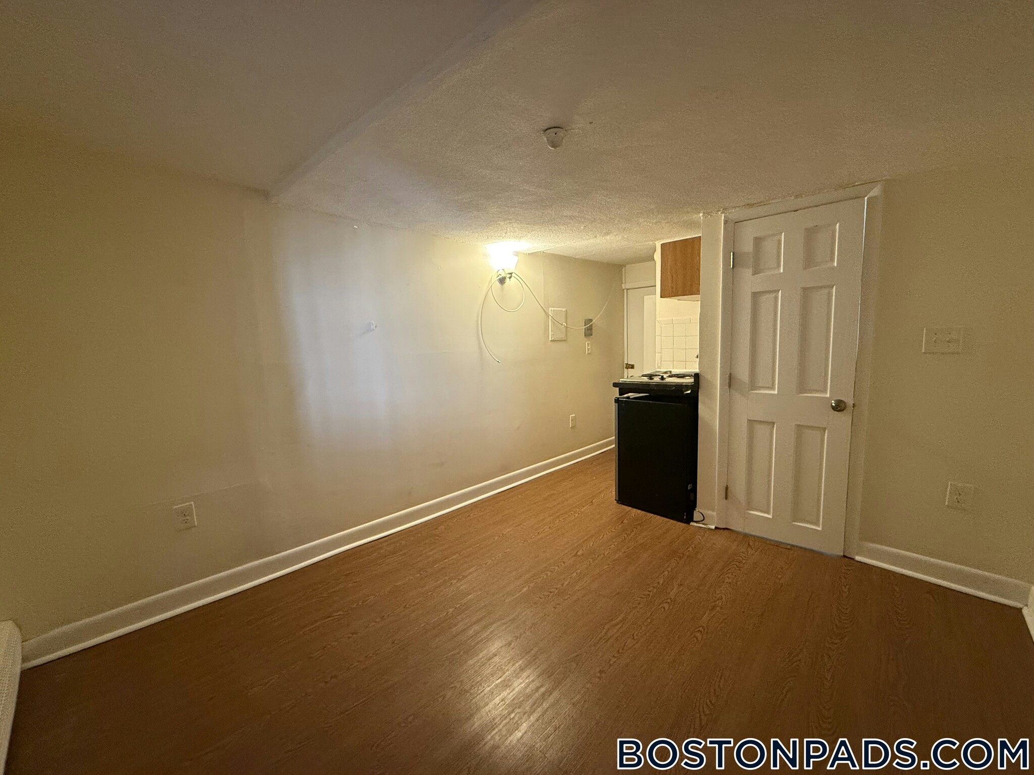 Building Photo - 49 S Huntington Ave