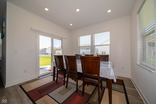 Building Photo - 7234 Darley Ln