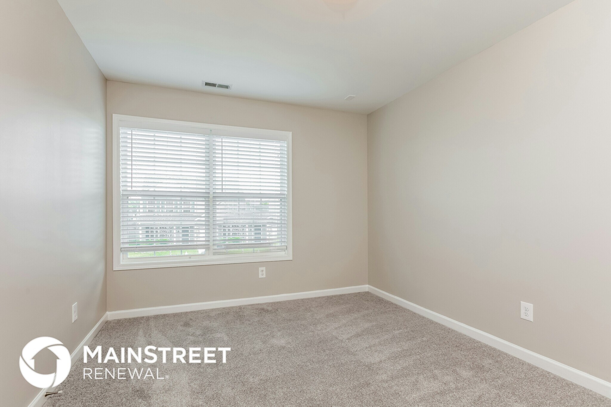 Building Photo - 4014 Lady Slipper Ln