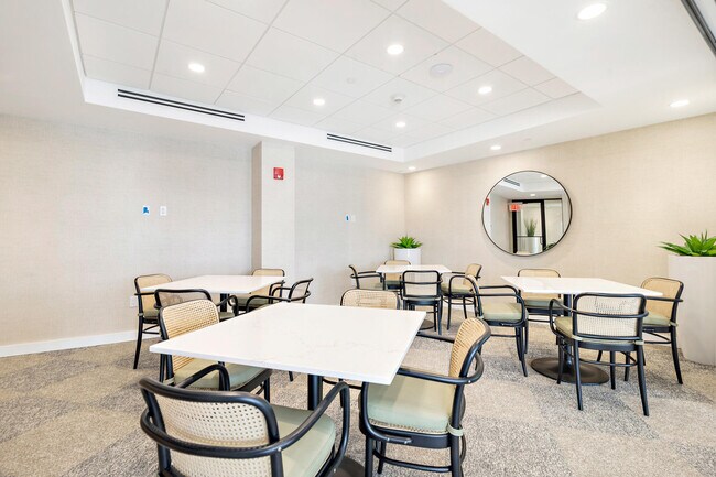 Building Photo - 1200 S Flagler Dr