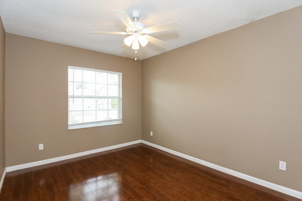 Building Photo - 16580 SW 145th Ct