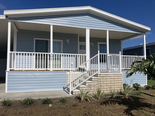 Building Photo - 3617 Campari Dr
