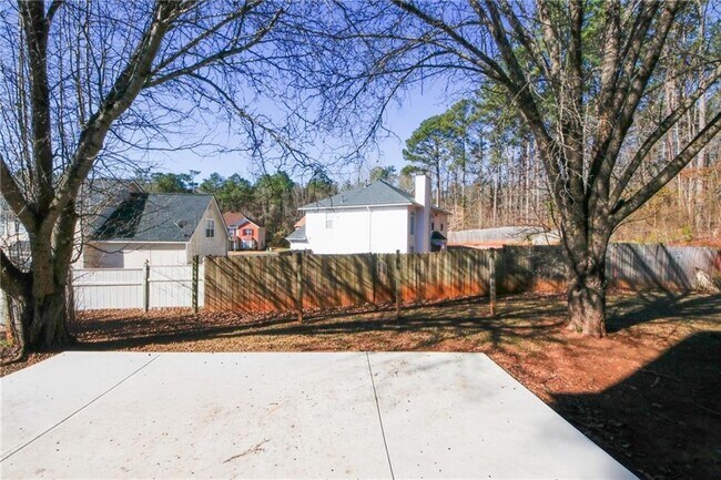 Building Photo - 4493 Bridle Ridge Way