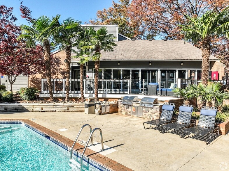 Primary Photo - Wildwood Apartments