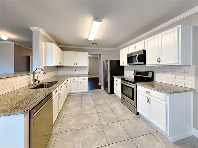 Building Photo - 1405 Evergreen St