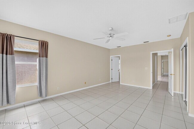 Building Photo - 506 Tyler Ave
