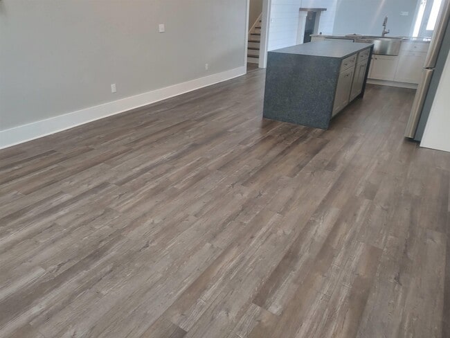 Building Photo - 3589 Esplanade Way