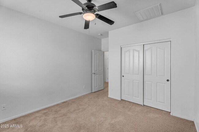 Building Photo - 4912 S Sandstone St