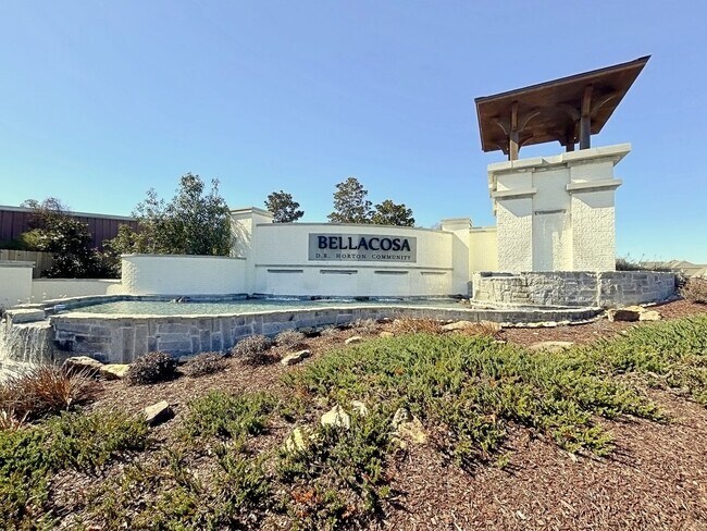 Building Photo - 13968 Malbec Ave