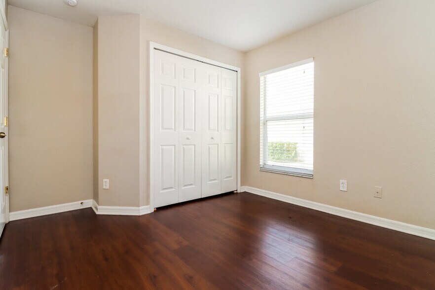 Building Photo - 11903 Autumn Creek Dr