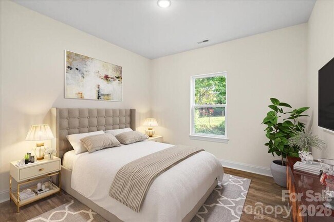 Building Photo - 5328 Oaktree Dr