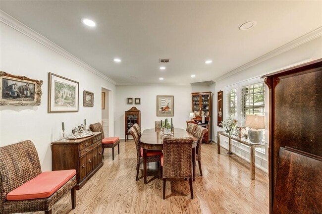 Building Photo - 2602 Briarbrook Dr