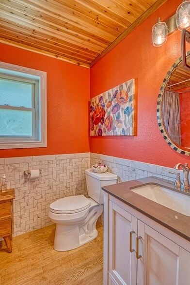 Building Photo - 821 Laura Belle Dr