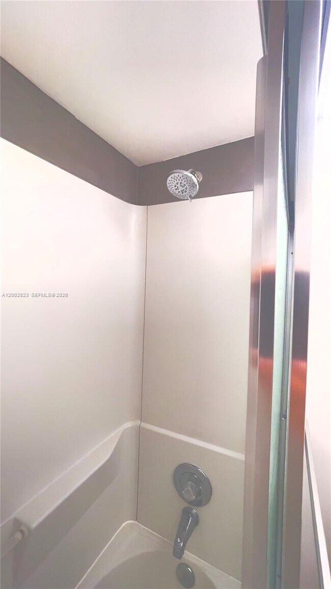 Building Photo - 200 S Birch Rd