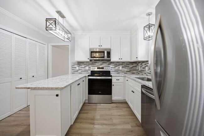 Building Photo - Spacious 3BR Home with Deck in Prime Wake Forest Location