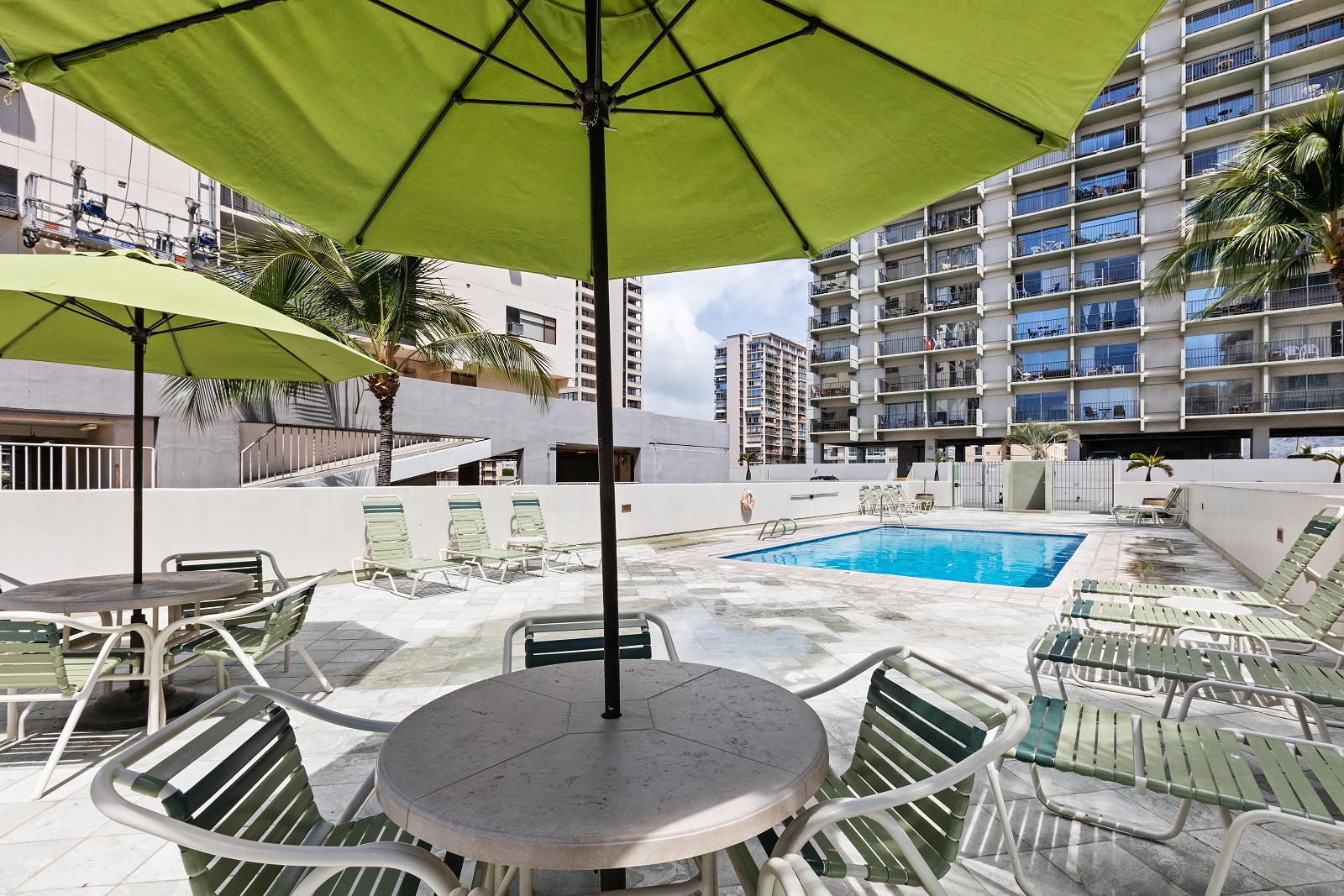 Pool Deck-2 - 2440 Kuhio Ave