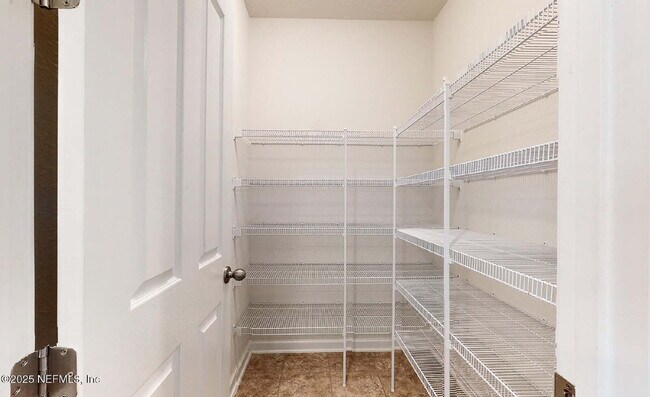 Building Photo - FOR RENT: 3BR 3BA SINGLE FAMILY HOUSE - Modern Greyhawk Retreat with Pond Views, Flex Space & Res...