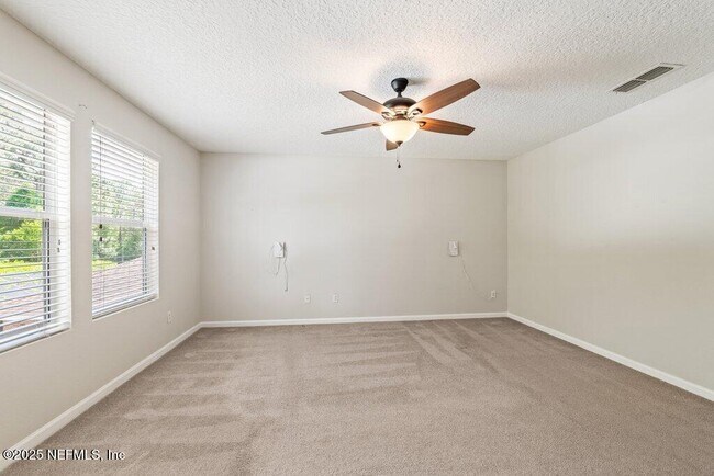 Building Photo - 3149 Silverado Cir