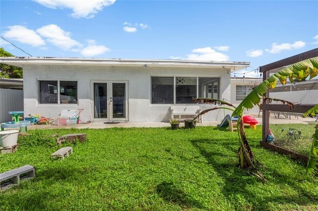 Building Photo - 8580 NW 11th Ct