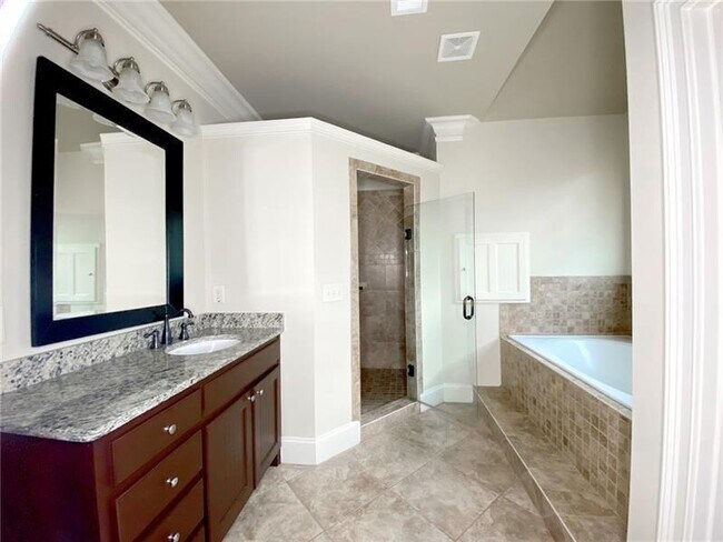 Building Photo - 286 Morgan Pl SE