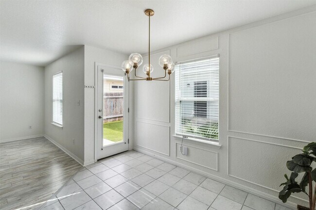 Building Photo - 137 Preston Trail