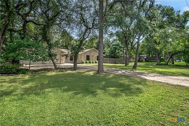 Building Photo - 313 Ranger Dr