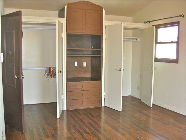 Building Photo - 1227 Cota Ave