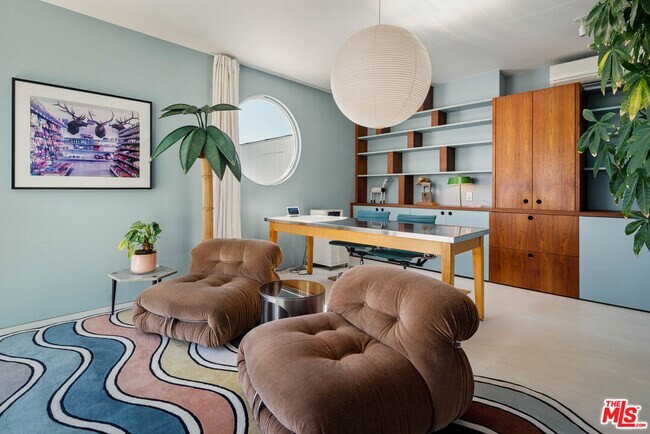 Building Photo - 1227 Tellem Dr