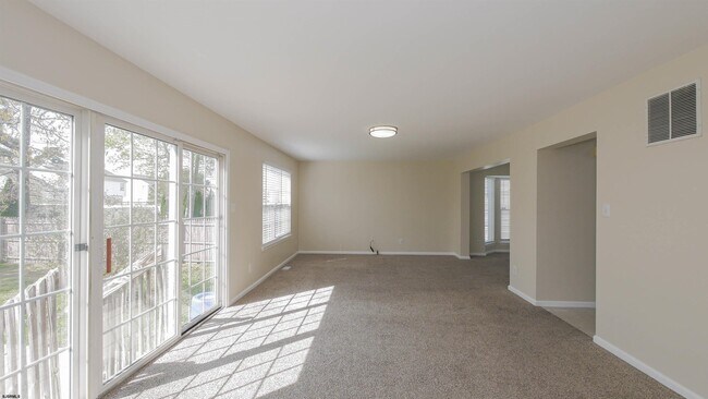 Building Photo - 311 Glenn Ave