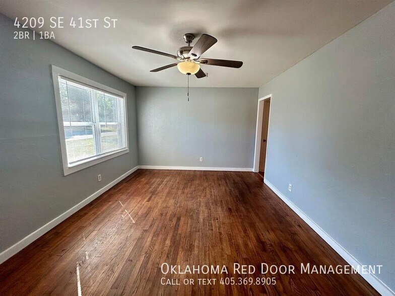 Building Photo - 4209 SE 41st St