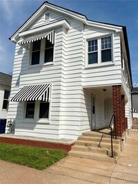 Building Photo - 1928 Macklind Ave