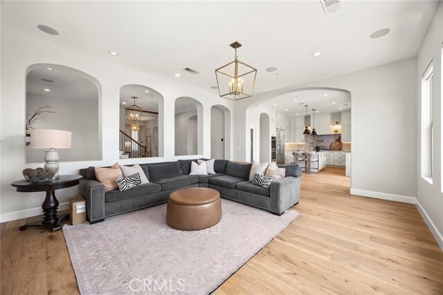Building Photo - 18558 Oaklawn Ln
