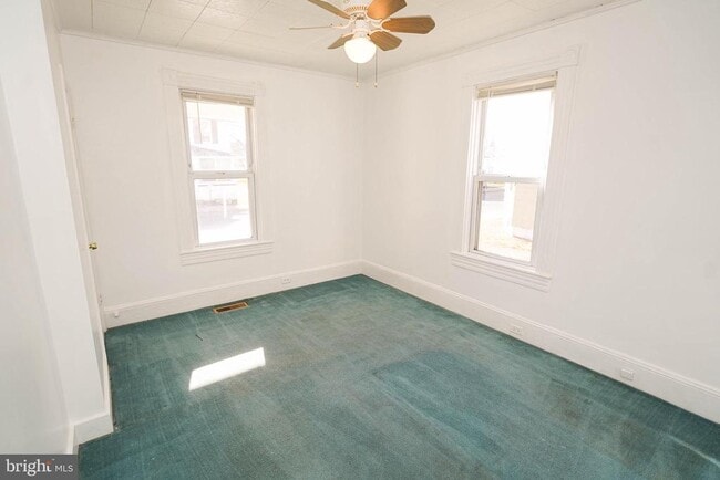 Building Photo - 415 E East St