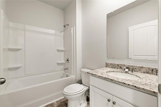 Building Photo - 348 Belmont Dr