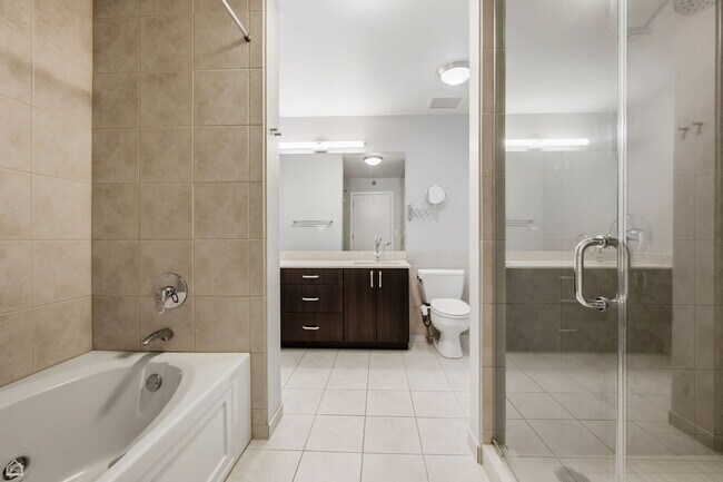 Building Photo - 235 W Van Buren St