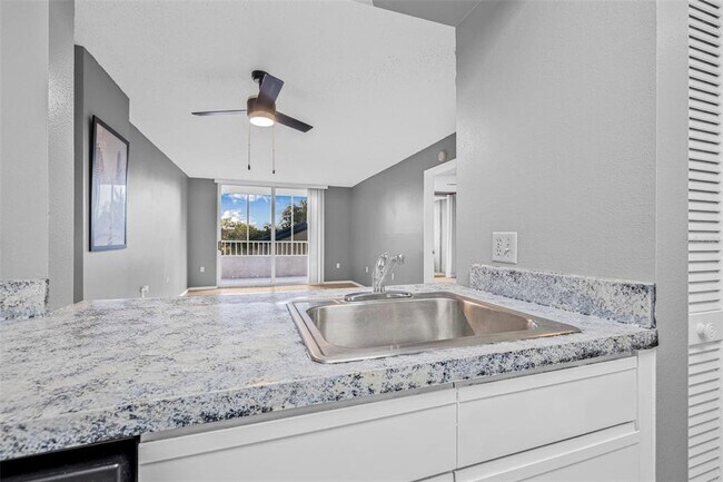 Building Photo - 2333 Feather Sound Dr