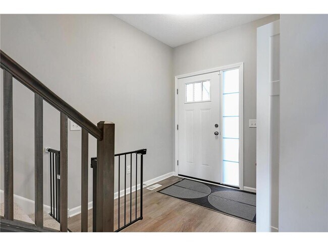 Building Photo - 6743 Bluestem Wy