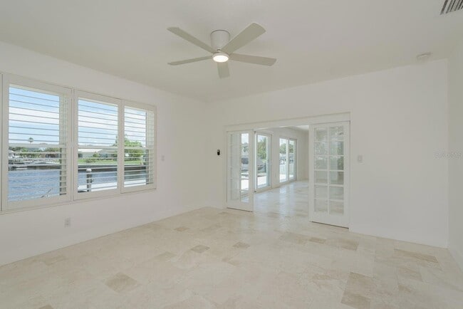 Building Photo - 4845 Shell Stream Blvd